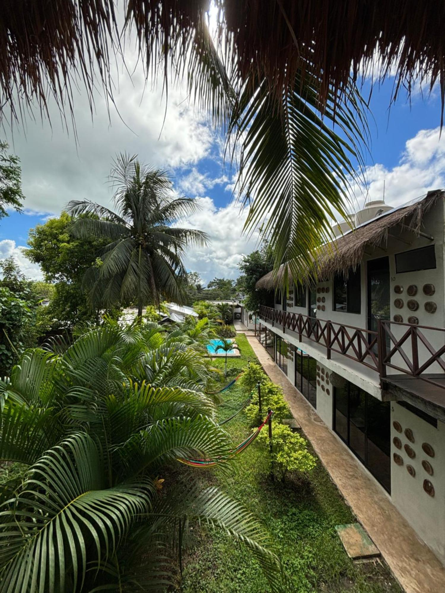 Casa Delia Hotel Downtown Bacalar Exterior photo