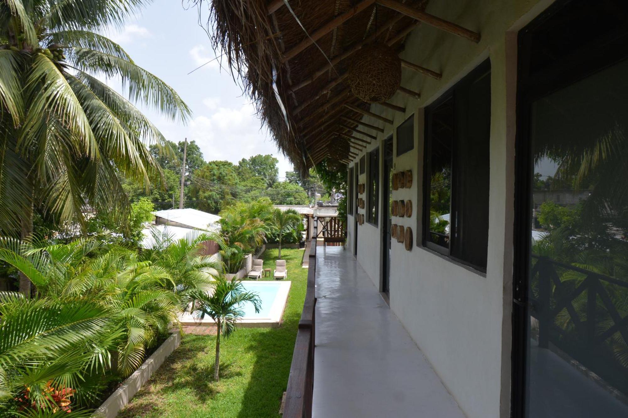 Casa Delia Hotel Downtown Bacalar Exterior photo