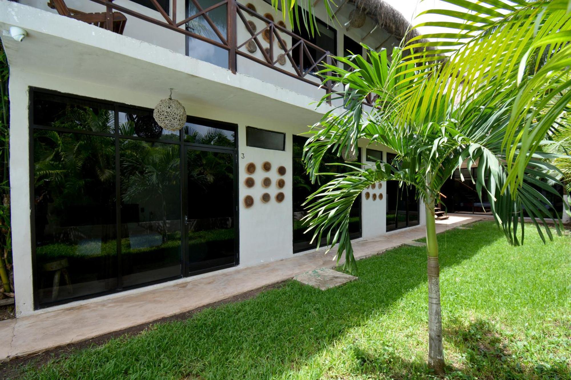 Casa Delia Hotel Downtown Bacalar Exterior photo