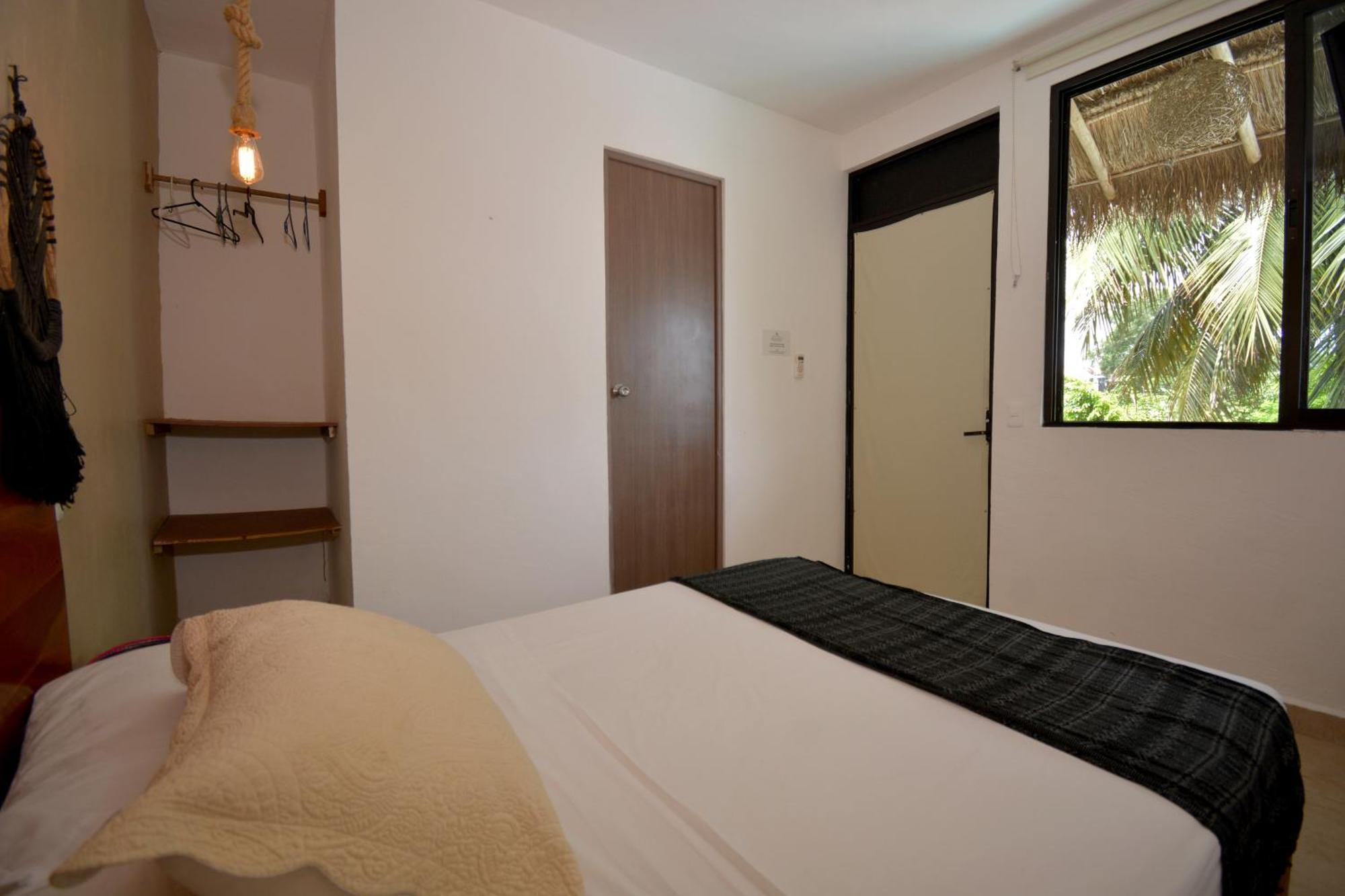 Casa Delia Hotel Downtown Bacalar Exterior photo