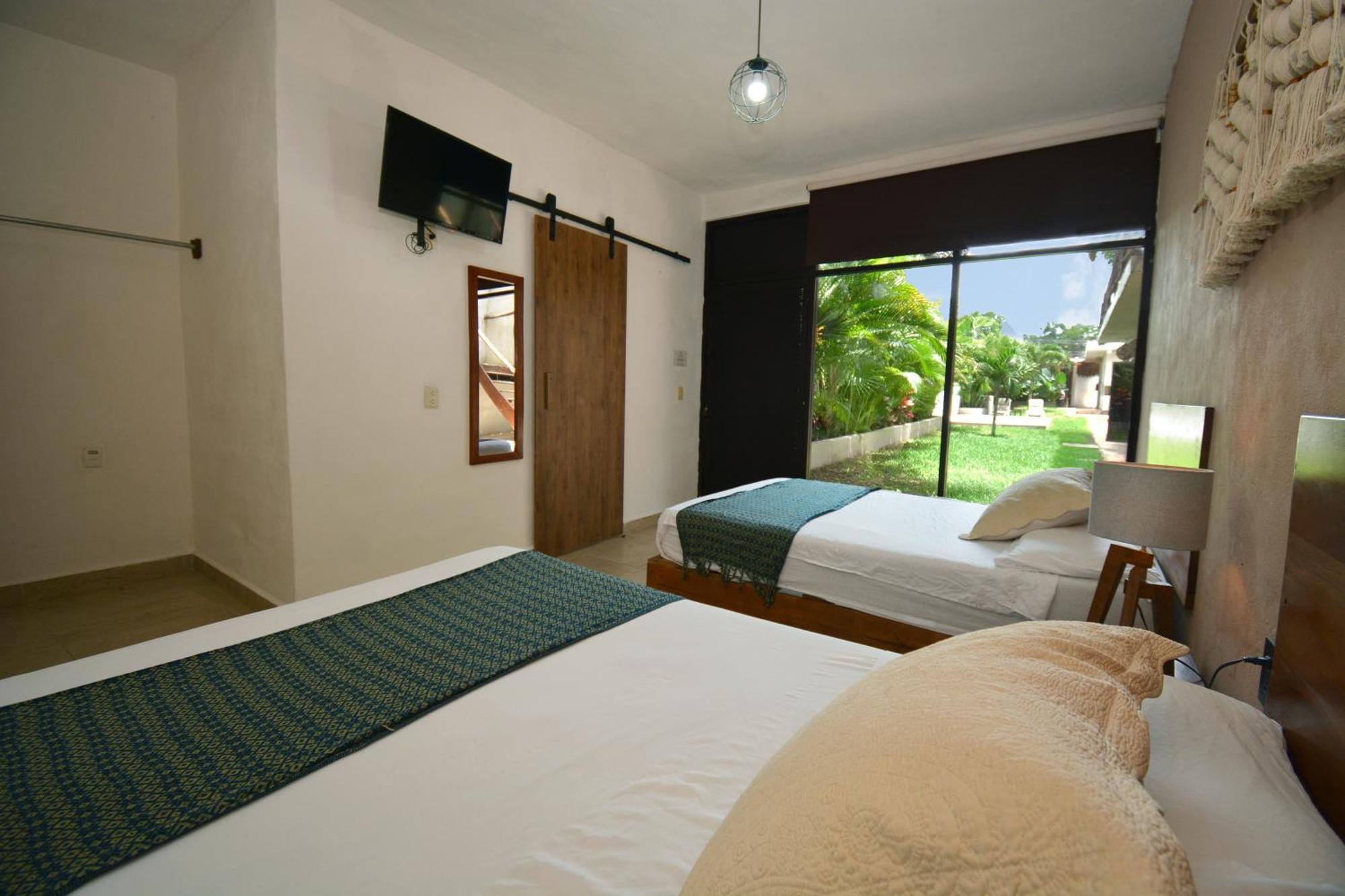 Casa Delia Hotel Downtown Bacalar Exterior photo